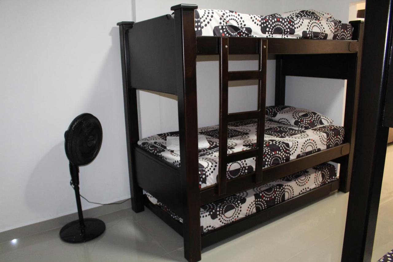 Casa Estadio Medellin ! Apartamentos Renovados En Excelente Ubicacion Laureles Estadio 外观 照片