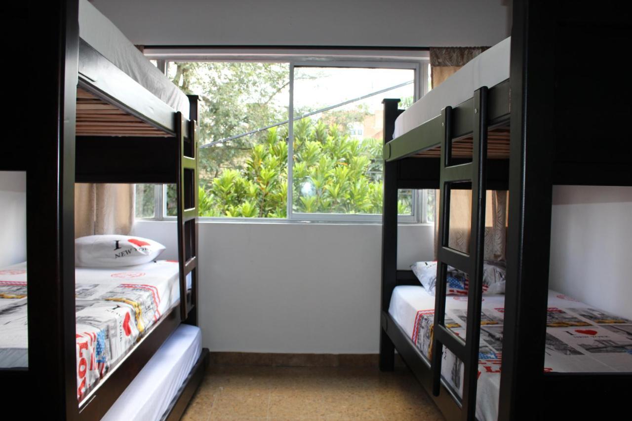 Casa Estadio Medellin ! Apartamentos Renovados En Excelente Ubicacion Laureles Estadio 外观 照片