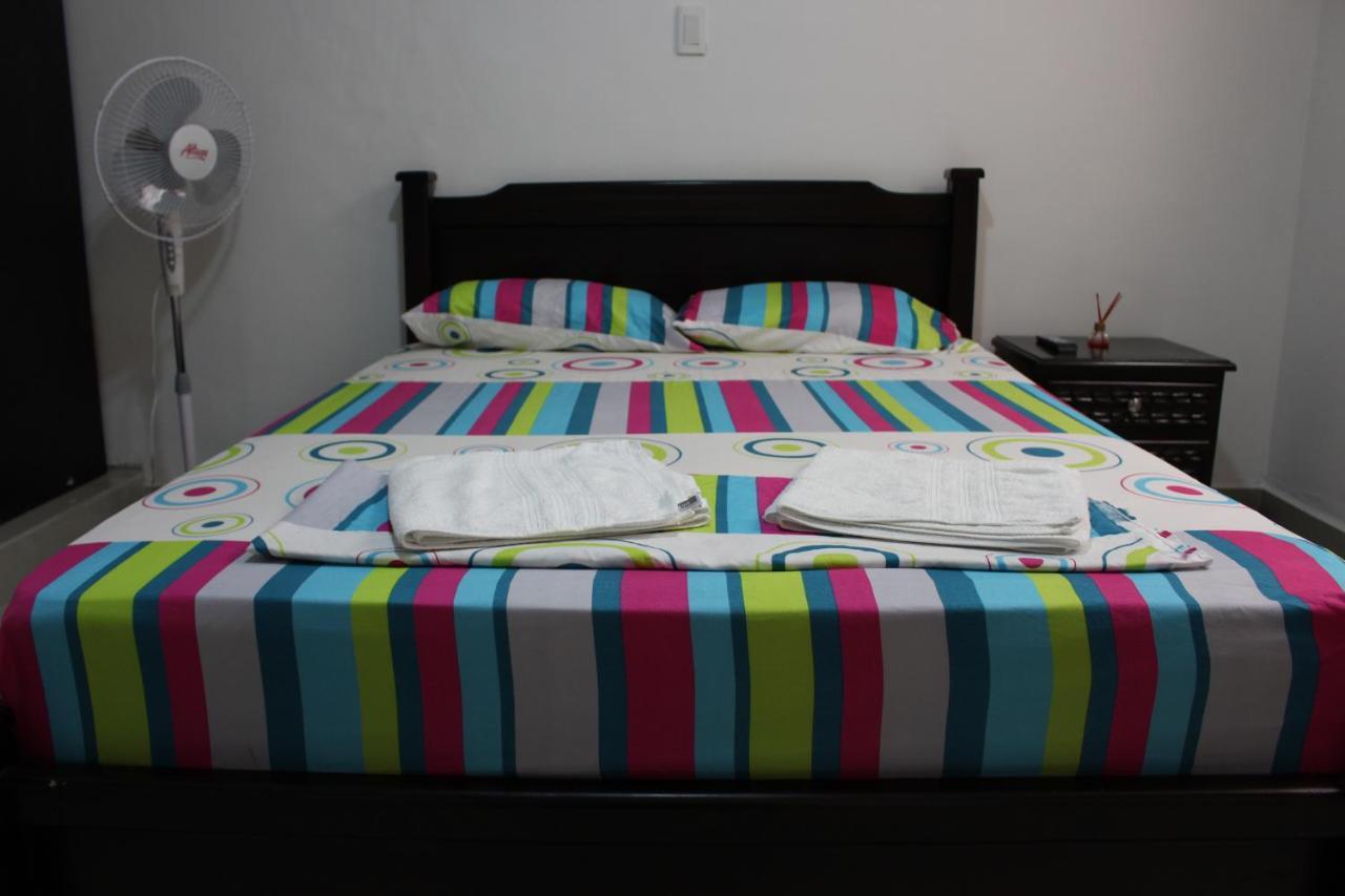 Casa Estadio Medellin ! Apartamentos Renovados En Excelente Ubicacion Laureles Estadio 外观 照片